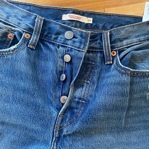 NWOT Levi’s Wedgie Straight Jeans